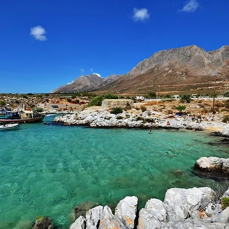 Studio Epar.od. Chosiariou-gerolimena * Agios Nikolaos (Mani Peninsula)