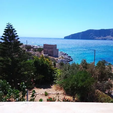 Studio Epar.od. Chosiariou-gerolimena Agios Nikolaos (Mani Peninsula)